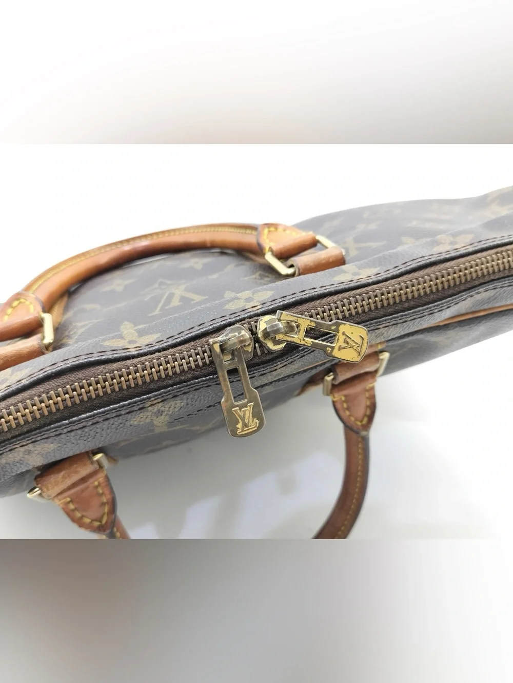 Sirius 55 LV Large Monogram Canvas Duffel with Vachetta Trim